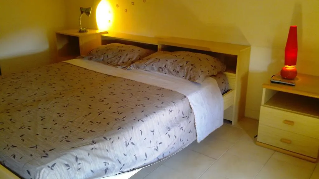 Villa Frisi Imperia Bed & Breakfast