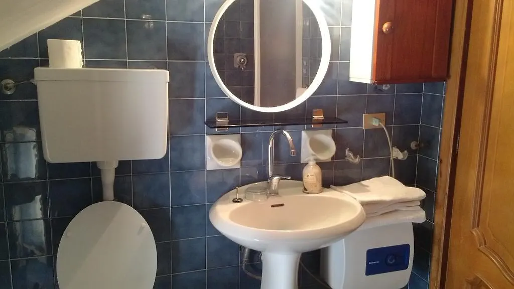 Villa Frisi Imperia 0*,  Italy